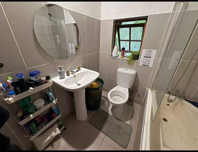 1 bed property to rent in GLEN AUSTIN AH